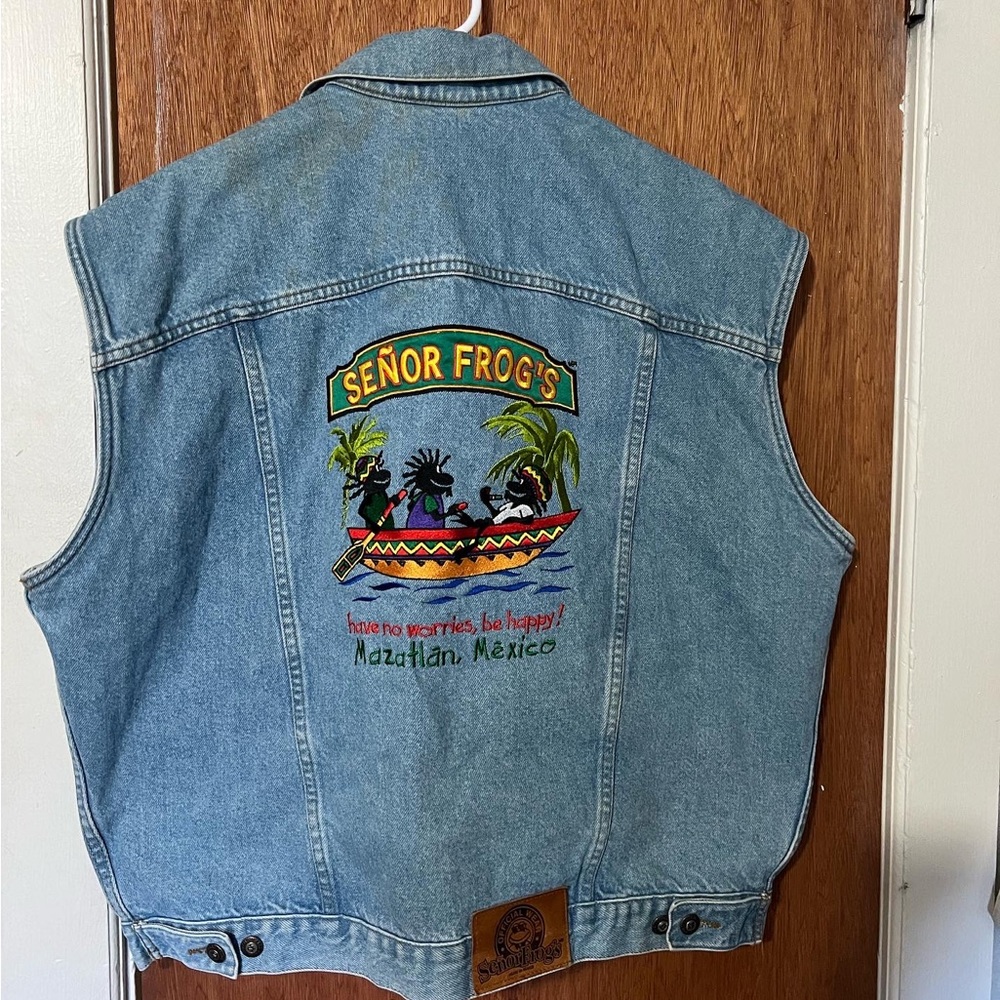 Señor frogs denim vest